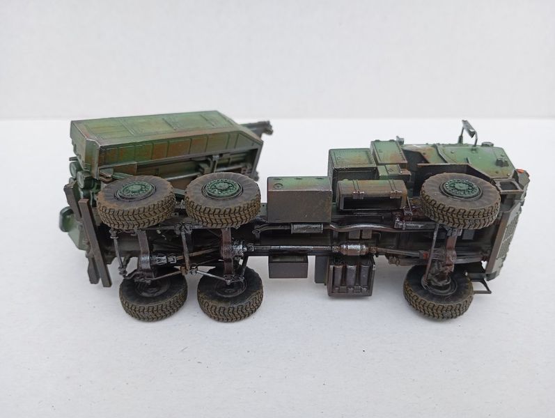 HIMARS M142 &mdash; реактивна система залпового вогню в масштабі 1:72 H 142 фото